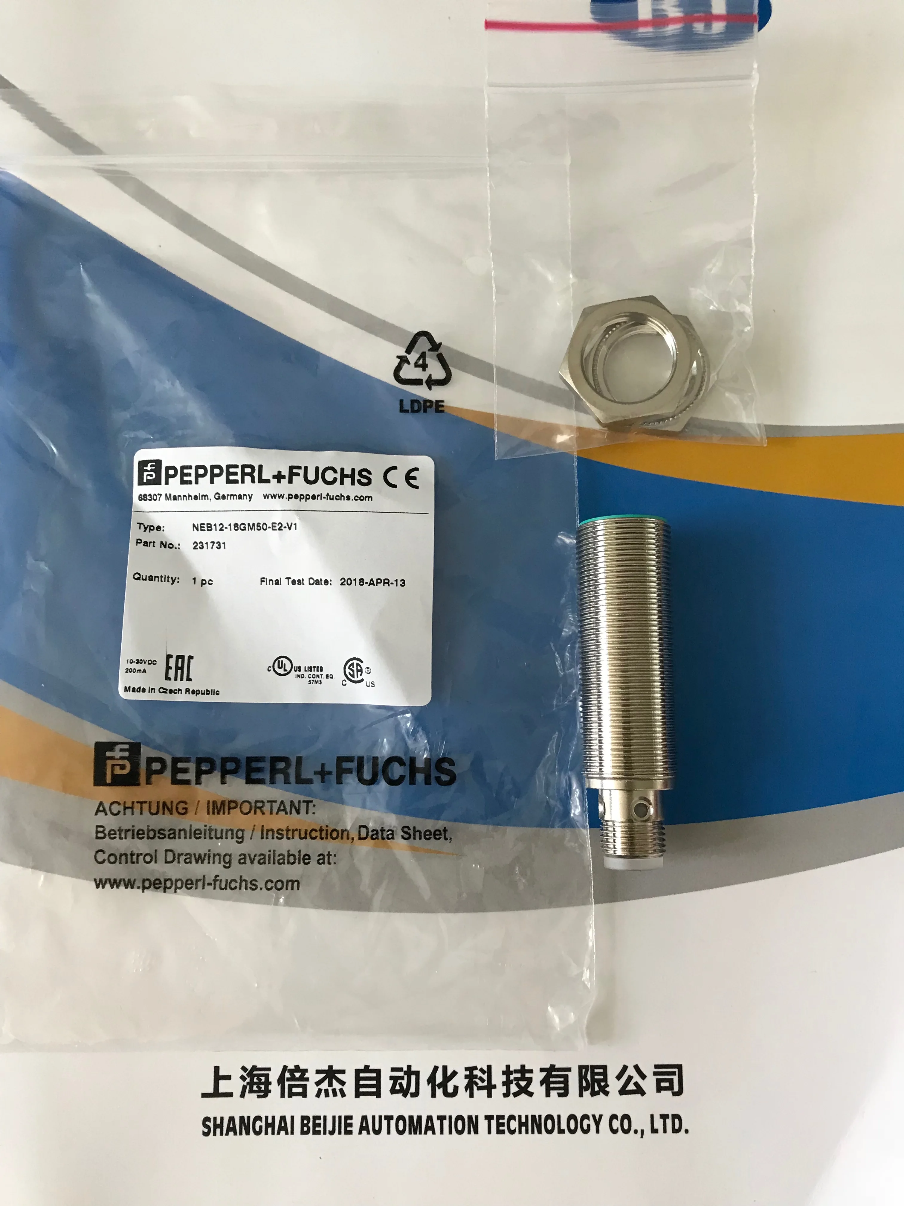 

NEB12-18GM50-E2-V1 Order No. 231731 Inductive approach switch spot