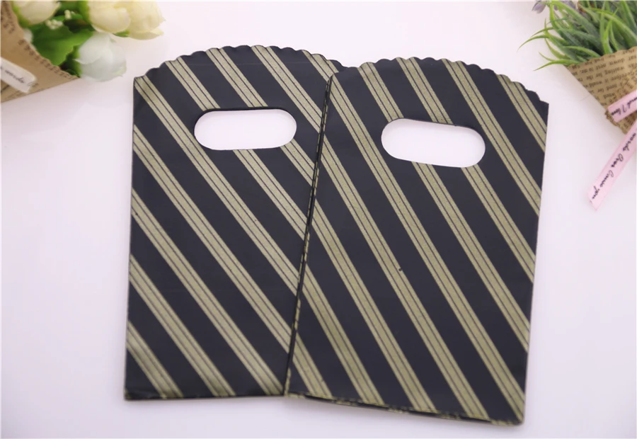 small gift bag (40)