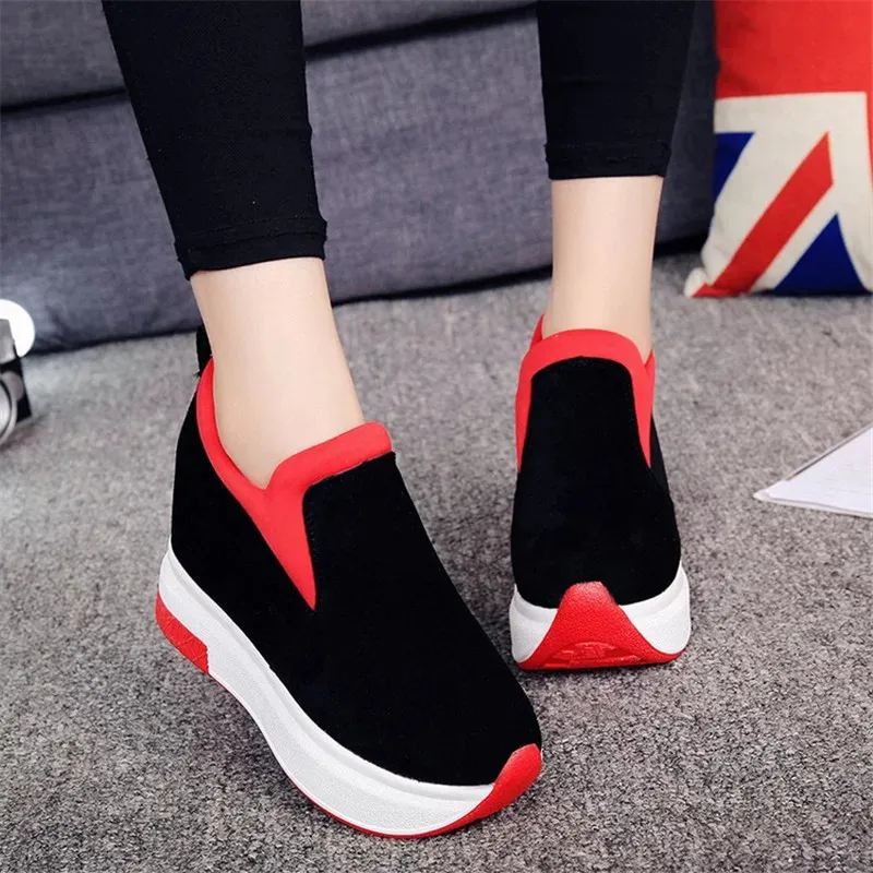 Prix COOTELILI Printemps Femmes Compensées Plates Formes Faux Suede Mocassins Bout Rond Intérieur Heighten Slip On Pompes Casual Chaussures Femme