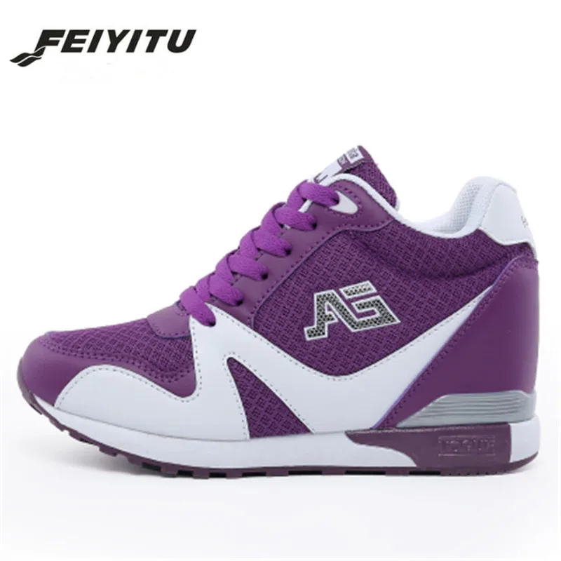 Женские кроссовки на танкетке FeiYiTu новинка 2018 белые высоком каблуке женская