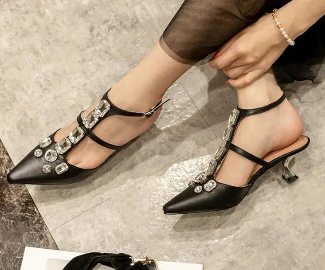 

Hot Selling Pointed Toe Woman Shoes Crystal Embellished T-strap Thin Heels Sandals leather Cutouts Party Dress Shoes