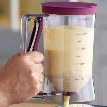 

Generic Chef Buddy Pan Cup Cake Batter Dispenser - 4 Cup Capacity - Snap on Lid