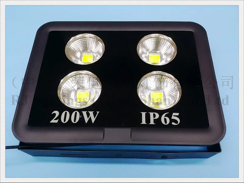 led flood light with cup 200w (2)