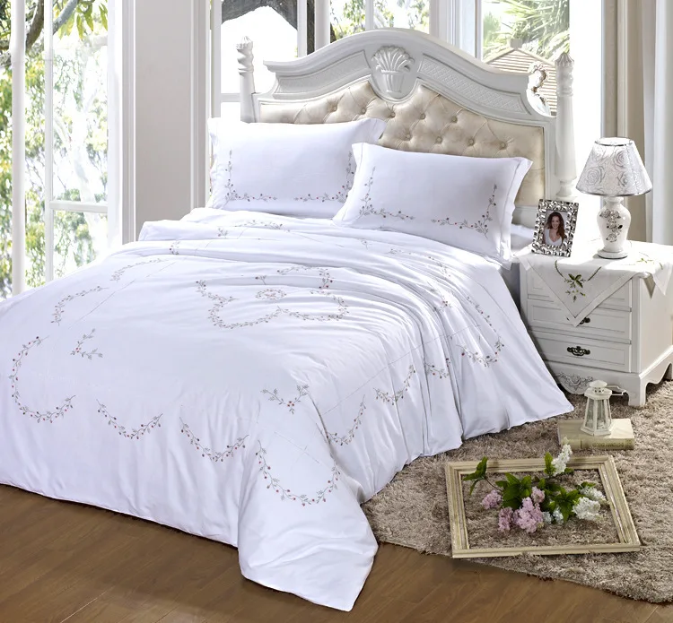 High end Luxury Bedding Set Home Textiles of 100 Cotton Solid Color