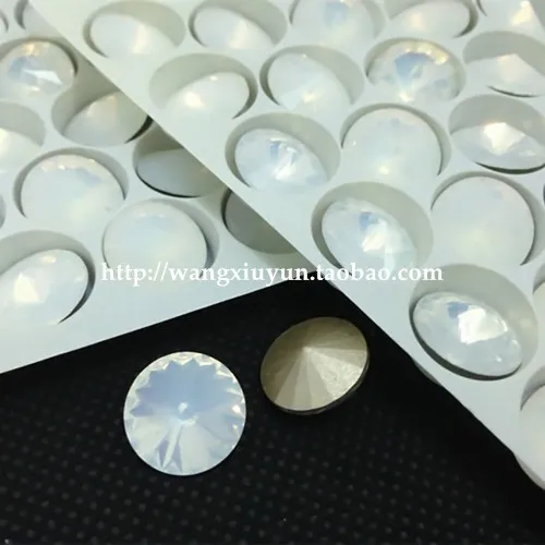 High-Quality-Round-Rivoli-Crystal-K9-Opal-Color-Pointback-Rhinestone.jpg_640x640