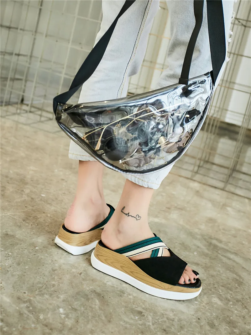 PU2A5561