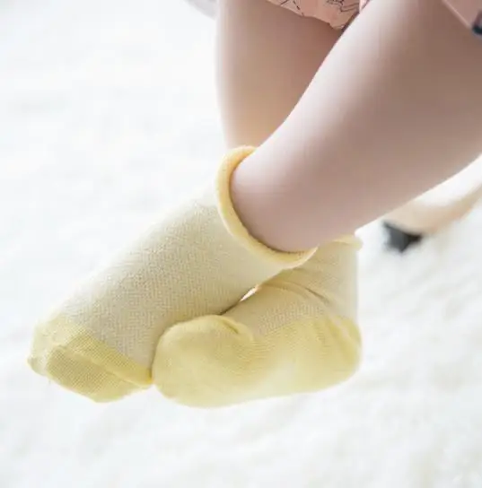 6 цветов, детские носки для маленьких мальчиков и девочек весенне-летние модные мягкий яркий цветной хлопковые носки в сетку, 12 пар/лот