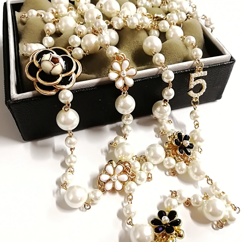 

Mimiyagu Long Simulated Pearl Necklace For Women No.5 Double Layer collane lunghe donna camelia maxi necklace Party cc Necklace