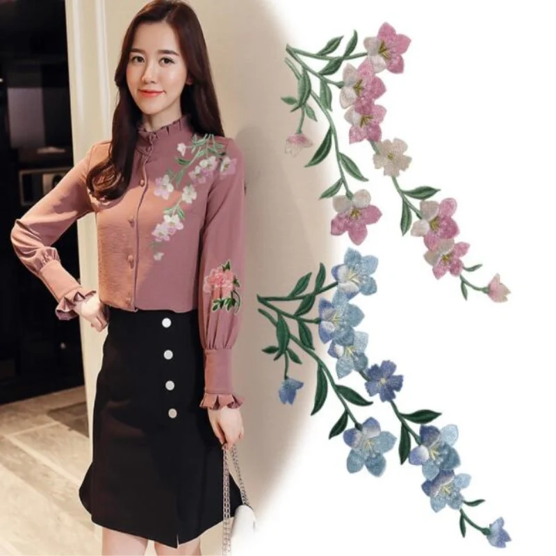 

1pcs Flowers Embroidery Patches Sticker for Clothes Wedding Decor Dress Iron on Sewing Applique