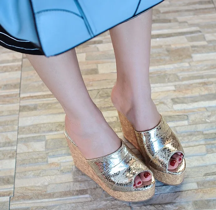 women flat oxfords