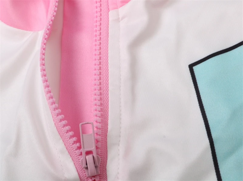 9604904966_1489801703