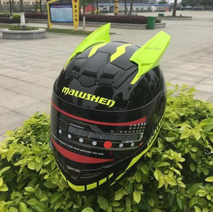 

Personality horns motorcycle helmet full face helmet of the four seasons all type of men and women fashion pink motorcycle helme