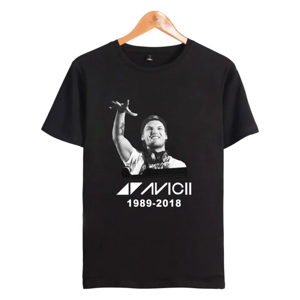

New Arrival AVICII T shirt Men/Women Summer Print Short Sleeeve Cotton T-shirt AVICII Women Funny Hip Hop Top Tees Streetwear