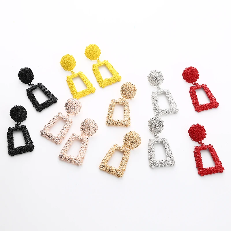 

Hyperbole Metal Geometric Stud Earring New Design Big Fashion Wave Metal Christmas Earring for Women Girl Jewelry Christmat Gift