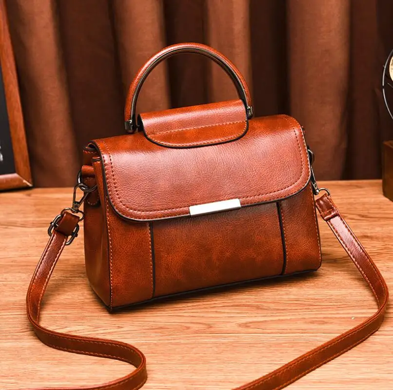 Новинка 2020 oilskin сумка на одно плечо из искусственной кожи однотонная маленькая