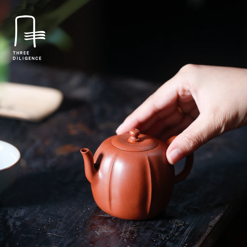 156ml Yixing Purple Clay Teapots Pure Handmade Small Pumpkin Style Tea Kettle samovar Christmas | Дом и сад