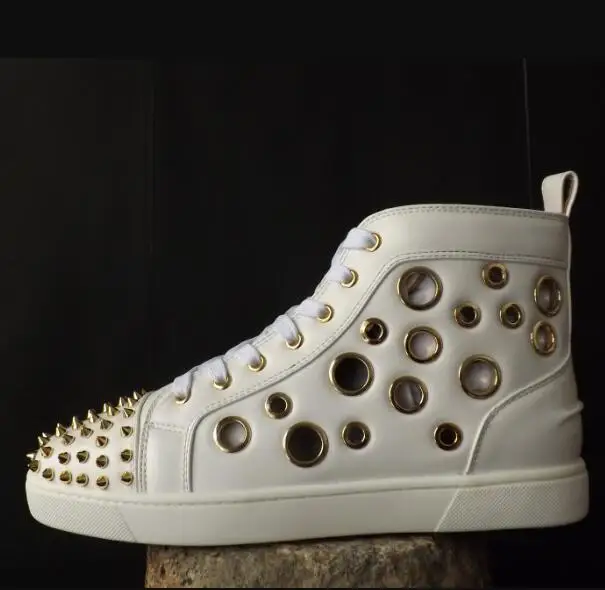 

Men's fashion dress shoes Luxury Brand High Top Cut-outs Trainers Sapatos Men Casual Shoes Lace Up Flats Gold Rivets Shoes Mens