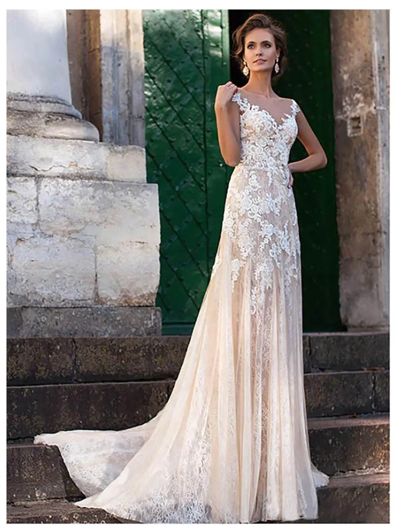 

2019 Champagne Wedding Dresses Mermaid Lace Appliqued Bride Dresses Train Illusion bridal Dress Floor Length Wedding GownS