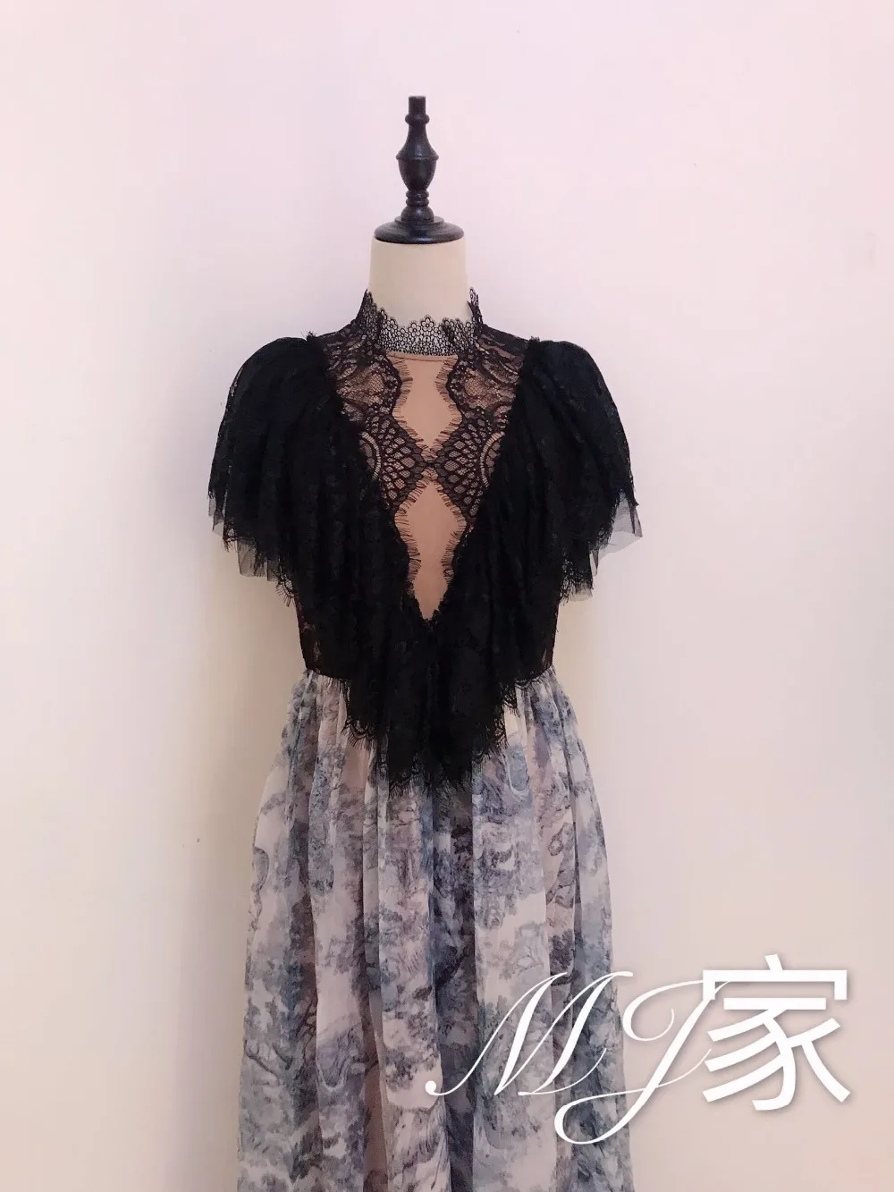 Роскошное дизайнерское Брендовое платье для женщин для подиума сексуальное с прорезями просматривающееся черное кружевное длинное платье с принтом чернил животных