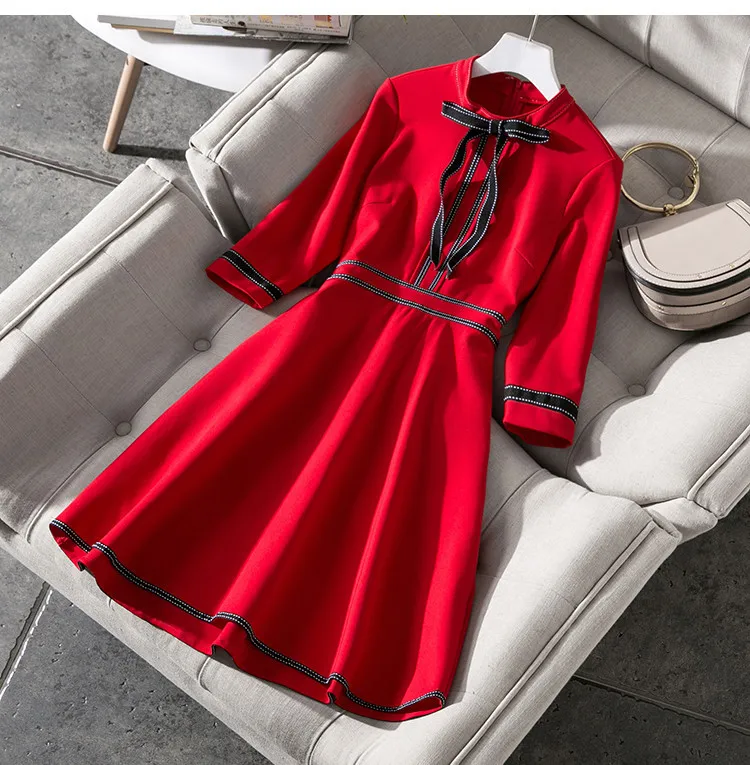 Милое модное красное платье трапециевидной формы с бантом на воротнике для женщин и девочек Новинка года, осенне-весенние платья в консервативном стиле черного цвета размера плюс XXL