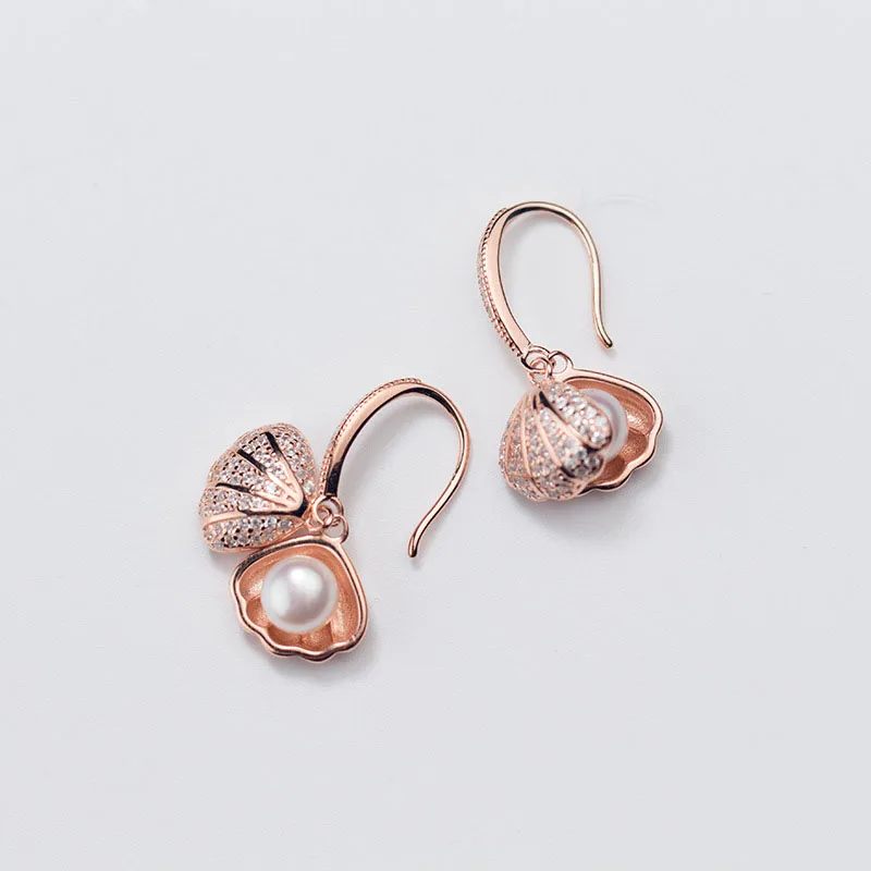 

Holiday Shell Created Pearl 925 Silver Dangling Earrings