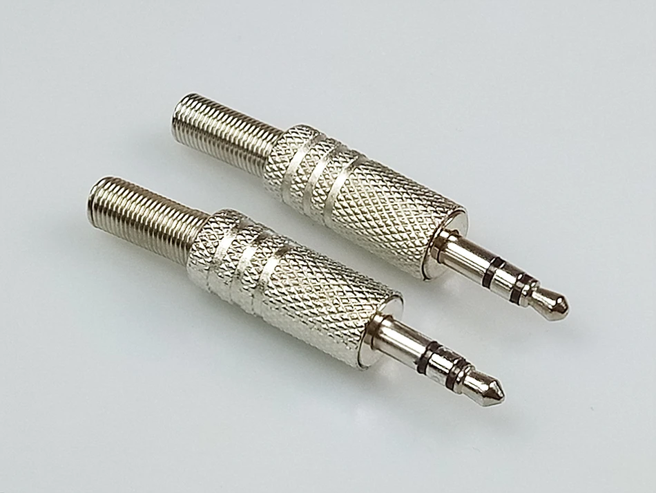3poles 3.5mm male plug with spring (1)