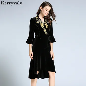 

Vintage Embroidered Gold Velvet Dress Women Winter Dress Vestidos Casuales Mujer 2020 Loose Midi Party Dress robe femme K6335