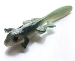 YINGTOUMAN мм 2 шт./лот 3 г G 80 мм приманка длинный хвост лягушка бионическая приманка черная точка зеленая задняя двухцветная 3 D стерео глаз