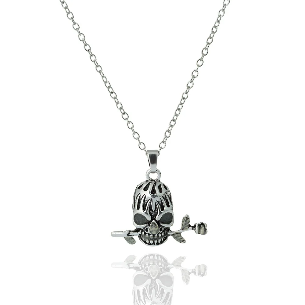 Новое ожерелье с черепом светящиеся украшения Серебряная цепочка светится в темноте ожерелье для женщин или мужчин подарок оптом