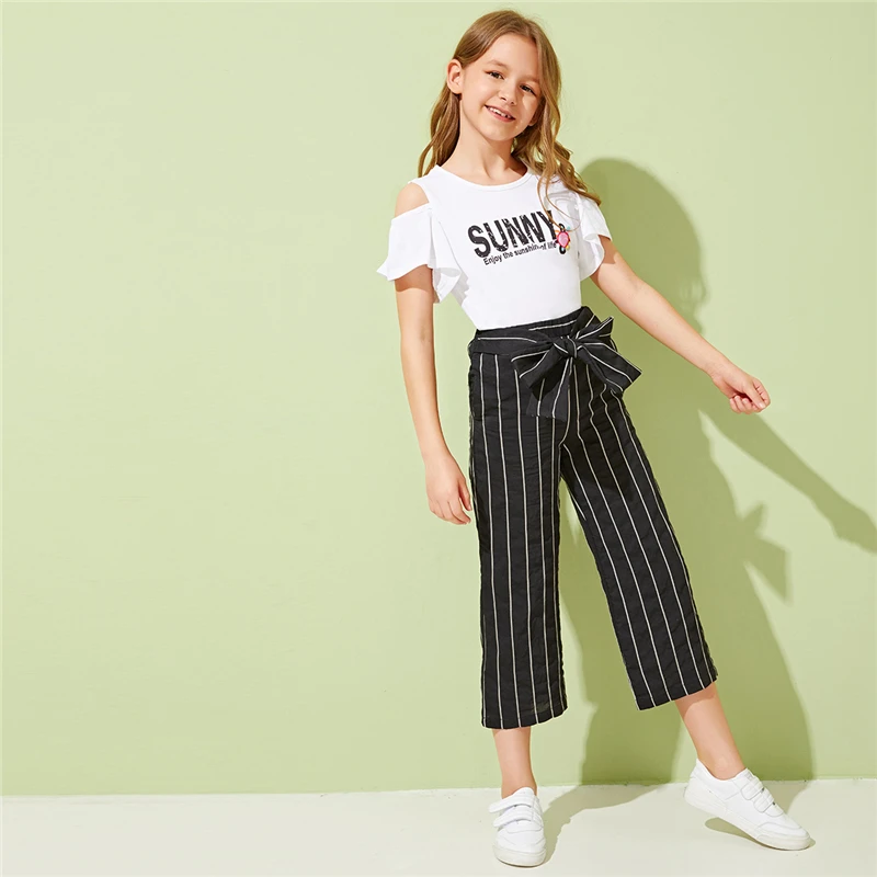 SHEIN/Детский комплект из топа черного цвета с открытыми плечами и надписью и штанов с узлом, комплекты одежды для девочек г. Летний повседневный костюм с короткими рукавами