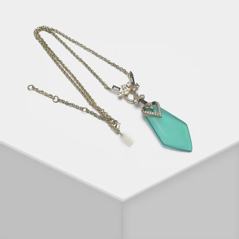 

Geometric design fashion pendant necklace