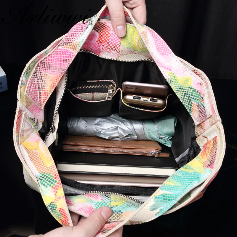 Arliwwi Brand Female Real Leather Shiny Flower Summer Women Tote Handbags New Lily Floral Lady Embossed Genuine Leather Bags
