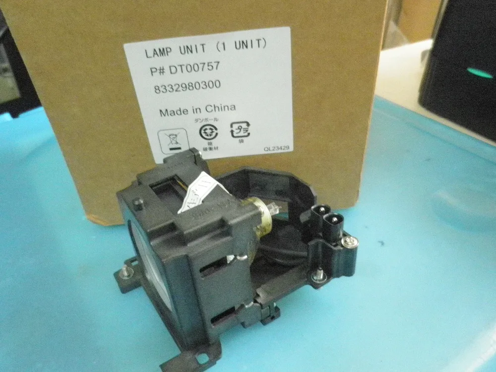 

DT00757 Projector Lamp bulb For CP-X251 CP-X256 ED-X10 ED-X1092 ED-X12 ED-X15 ED-X20/ED-X22 MP-J1EF