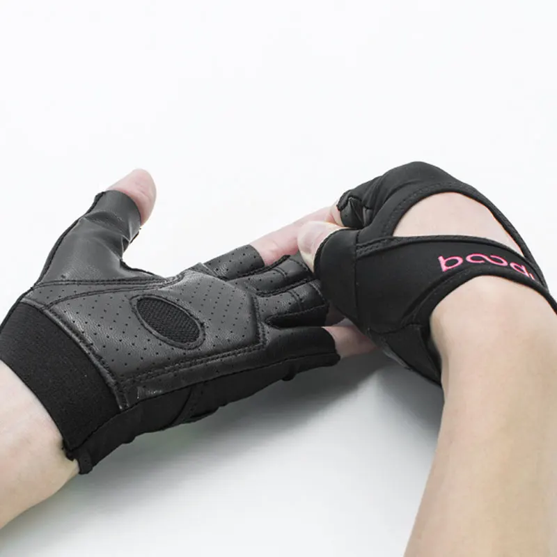 Anti-skid Half Finger Gym Gloves Sports Body Building Training Wrist Gloves Men & Women Dumbbell Fitness Exercise Weightlifting