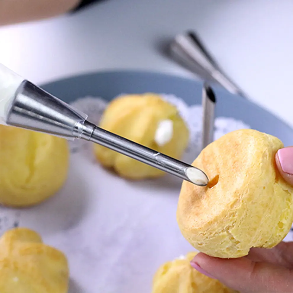 

Environmental Friendly Stainless Steel Icing Piping Nozzles Tips Fondant Cake Decorating Sugar Craft Dessert Pastry Tool