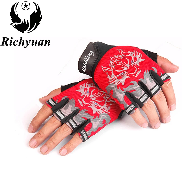 Sports gloves for kids Clearance