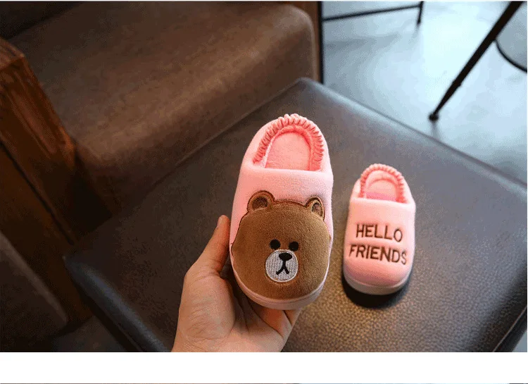 Зимние детские тапочки для мальчиков и девочек; домашняя хлопковая обувь с рисунком медведя; теплые домашние тапочки для малышей; детская обувь в полоску
