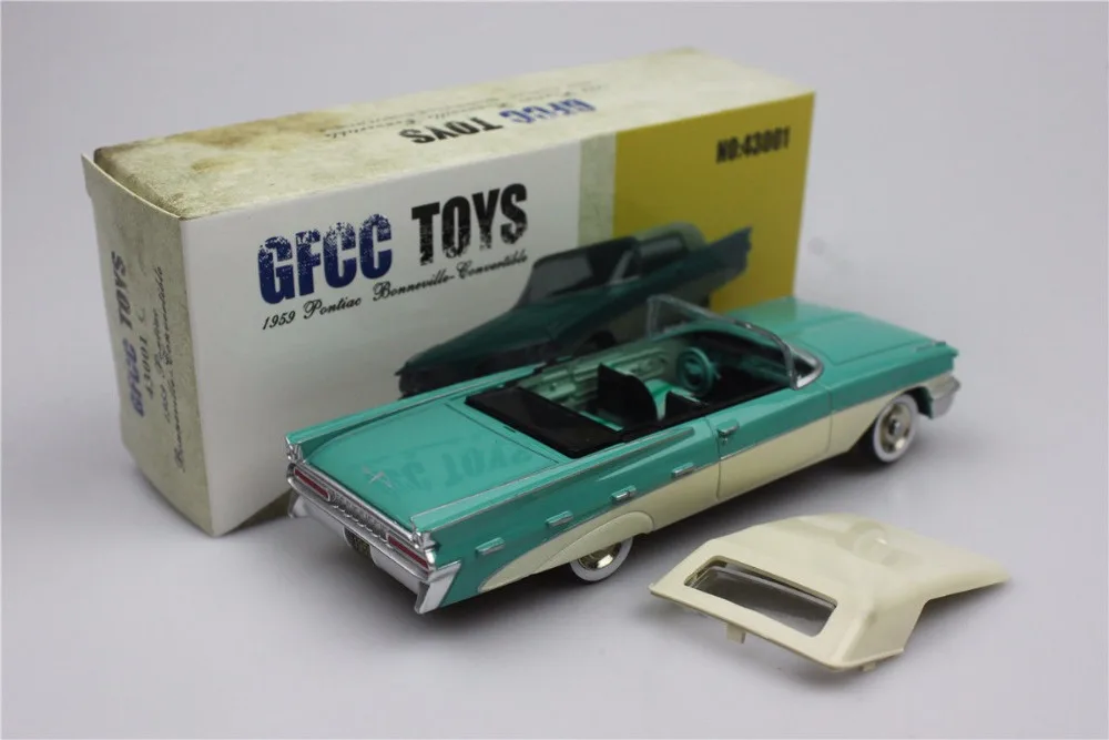 Convertible Alloy Sports car Blue GFCC TOYS  1:43 1959 Pontiac Bonneville