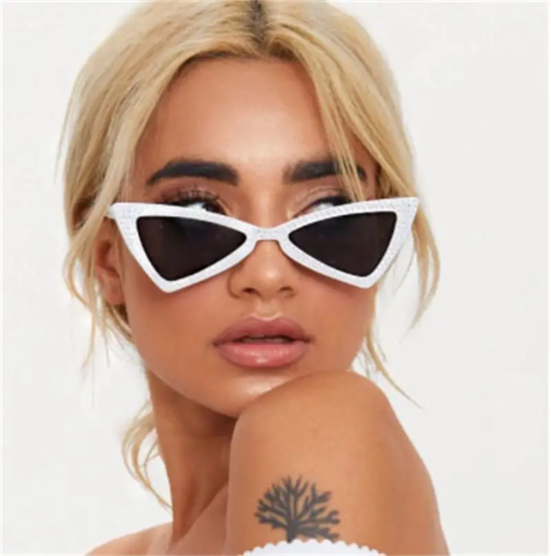 

fashion vintage ladies cats eye sunglasses shades luxury brand 2018 retro rivet Triangular small sun glasses for women Clear