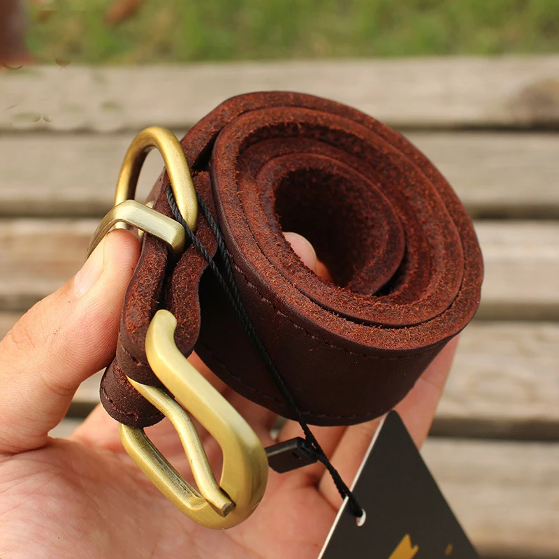 

Designers High Quality Fashion Genuine Leather Dog Belt for Large Pet Dogs Collars Brass Buckle Cowhide Dog Leash Rope