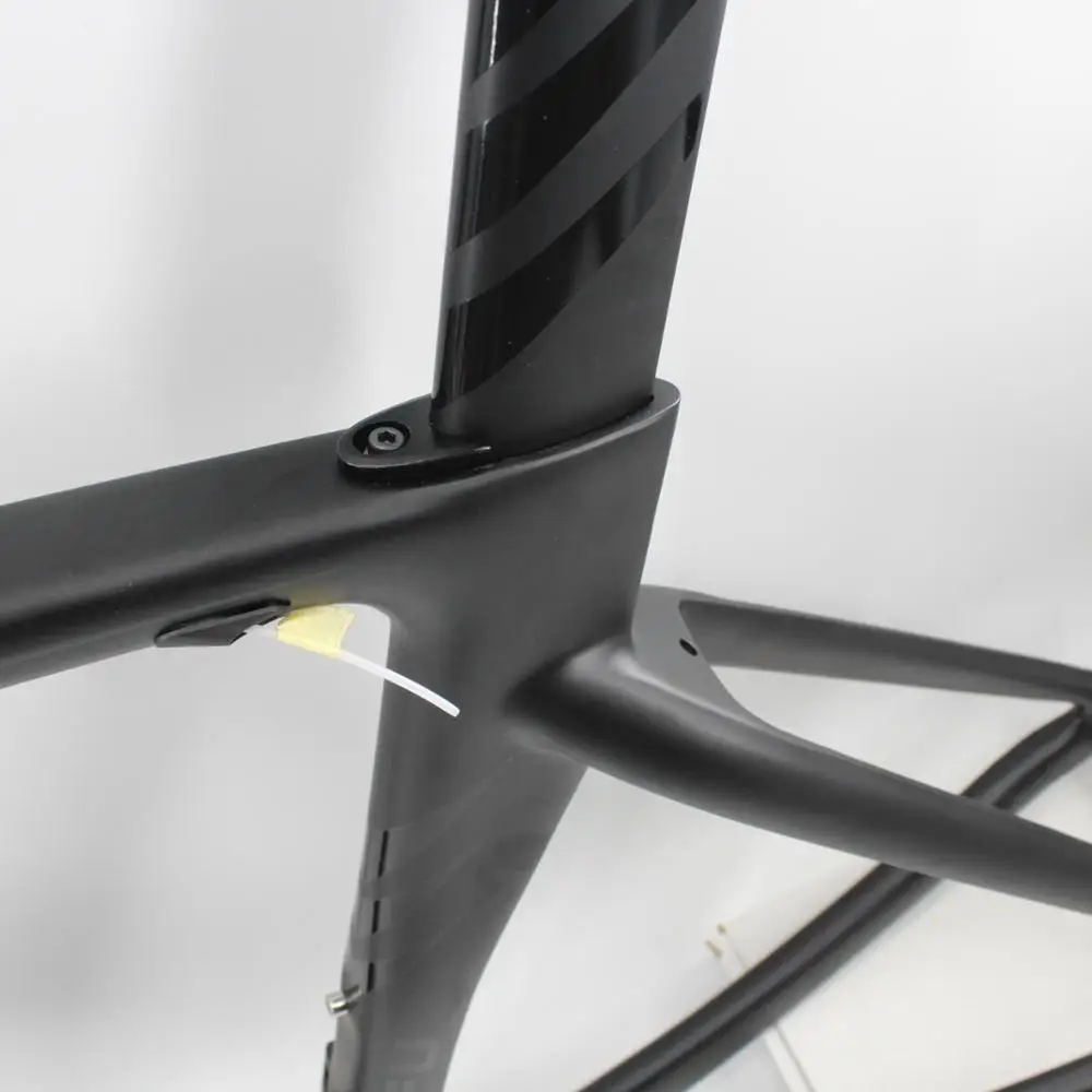 Новейший QILEFU 700C гоночный дорожный велосипед матовый+ глянцевый логотип UD полностью карбоновые рамы для велосипеда вилка подседельный штырь гарнитуры Запчасти
