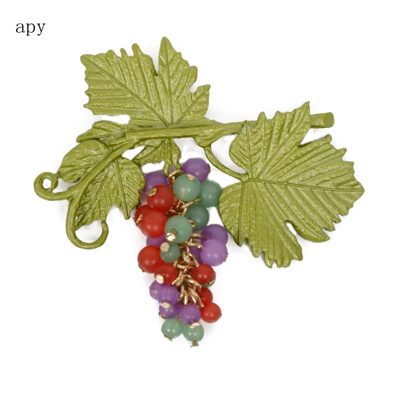 

2008 New Fashion and Popular Chest Grape Accessories External Pin Buttons Decorate Luxury Atmospheric Brooches