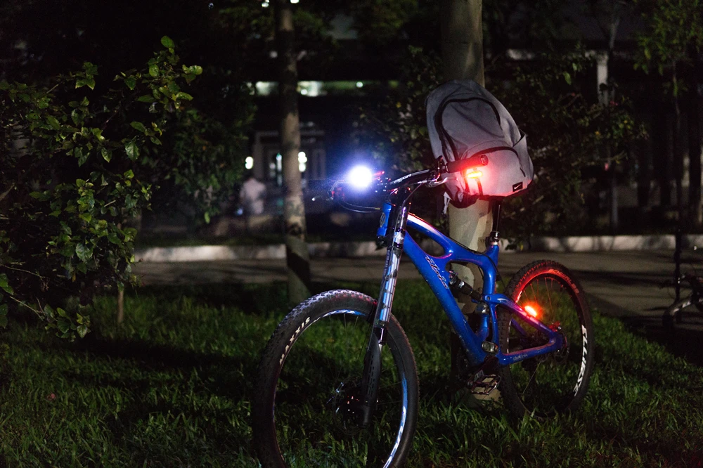 Perfect ZTTO Bike Lamp Bicycle Light Waterproof USB Rechargeable Li Battery High Brightness LED Outdoor Flashlight Front Headlig 6