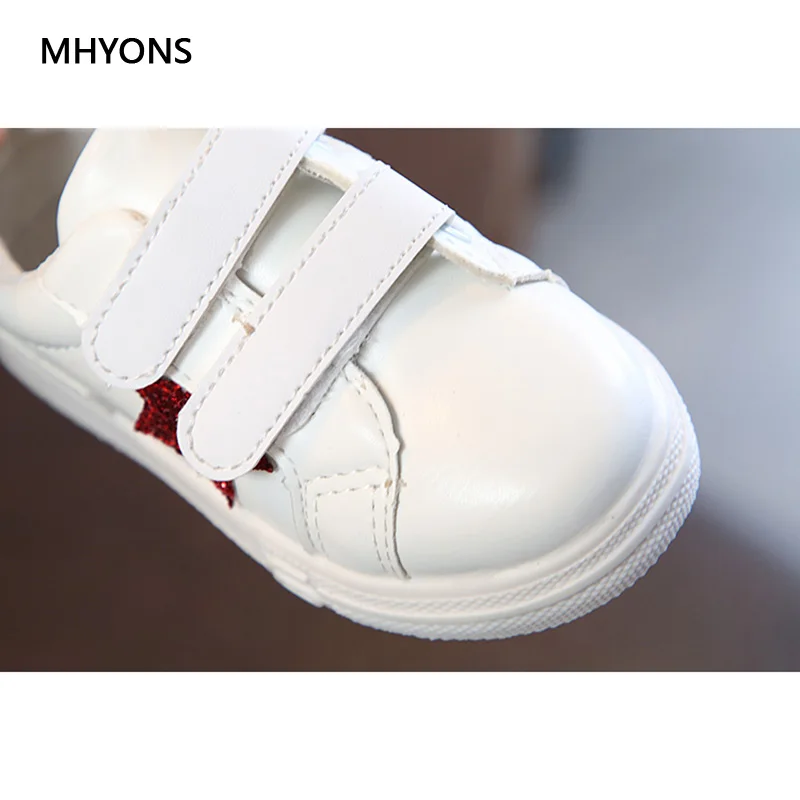MHYONS الأطفال أحذية الفتيات الفتيان أحذية رياضية التزلج لينة أسفل الاطفال حذاء طفل عارضة شقة أحذية رياضية حذاء أبيض حجم 21-30