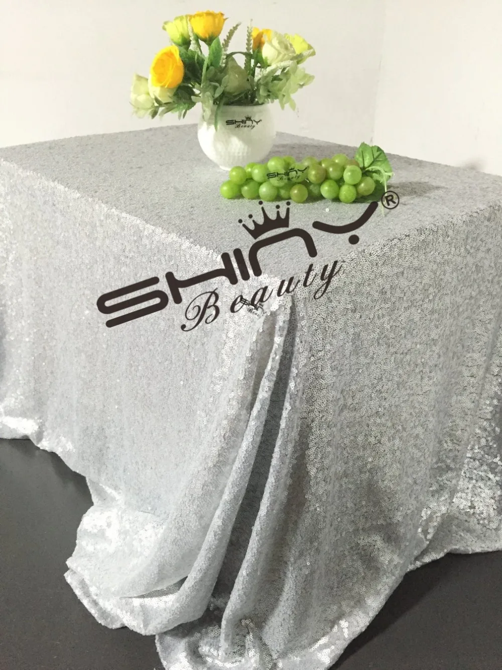 ShinyBeauty 8ft 240cm Matte Silver Round Tablecloth,Luxurious