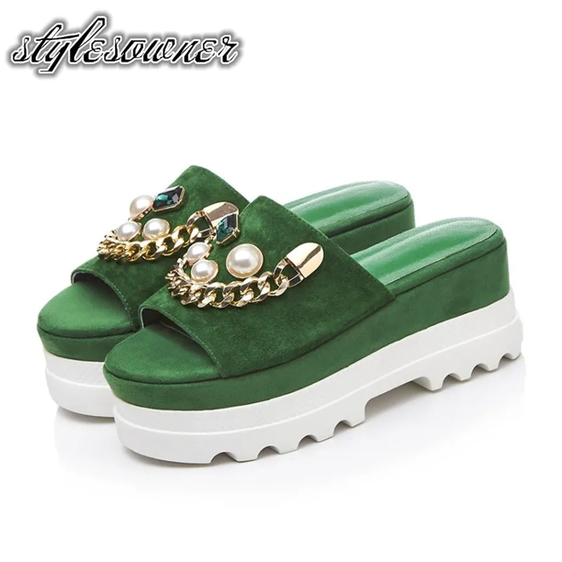 

Stylesowner Original Brand Kid Suede Thick Bottom Slippers with Metal Chain Pearl Green Solid Color Platform Summer Slippers