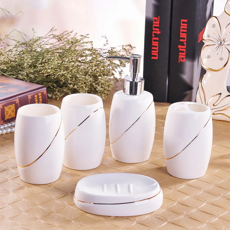 

5PCS porcelain bathroom set European bathroom liquid soap dispenser porcelain soap toothbrush holder practical home decoration