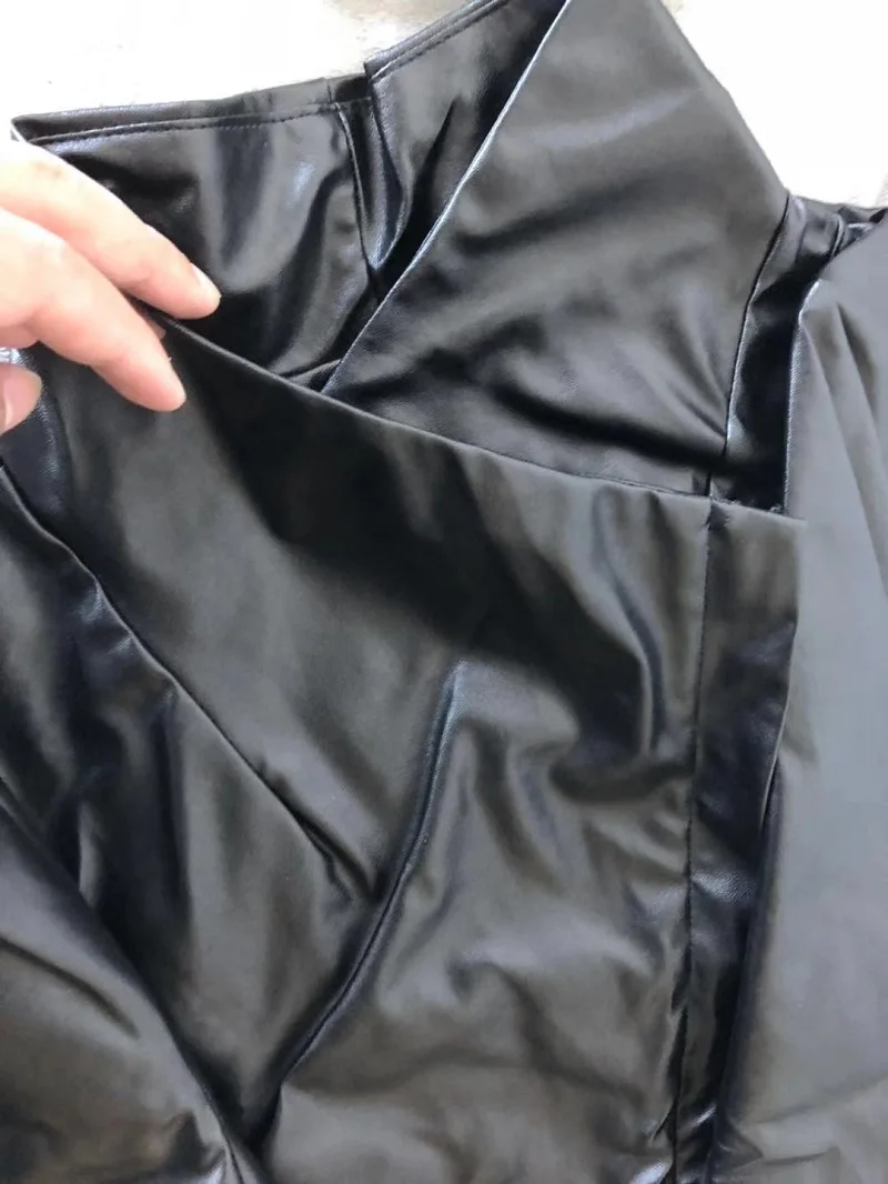 New Fashion Street Women's Short Washed PU Leather Jacket Zipper New Ladies high Quality white black coats winter 2018