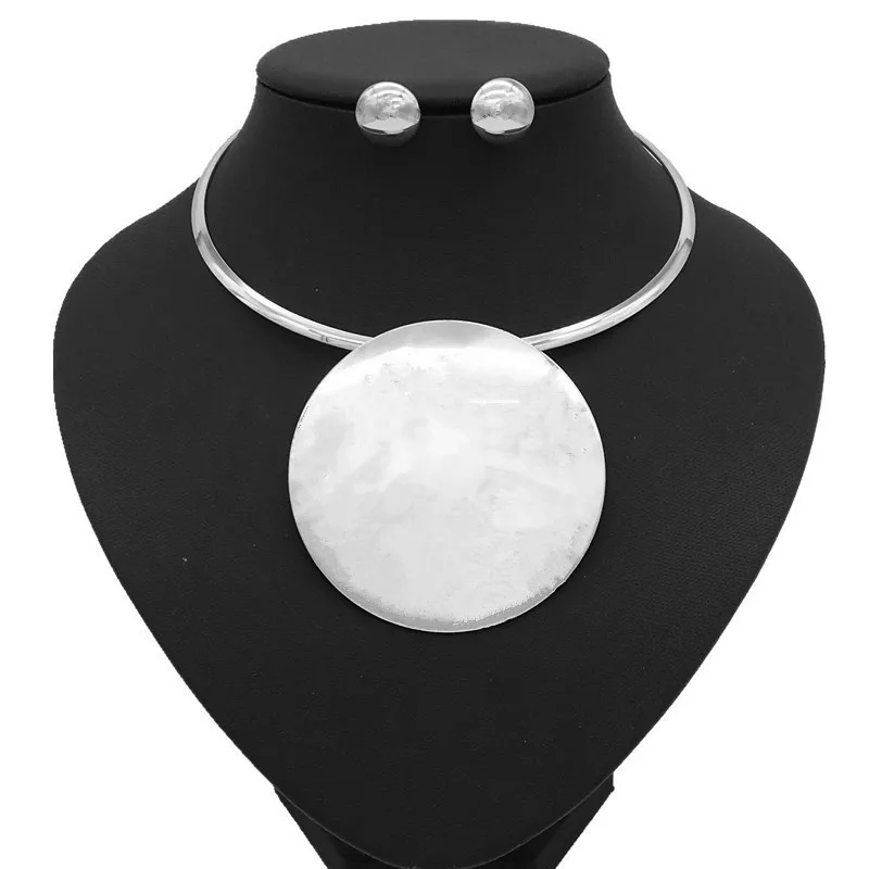 

Nigerian Jewelry Set for Women Large Round Pendant Alloy Gold Silver Luxury Brand Jewelry Set Necklace and Earring Set
