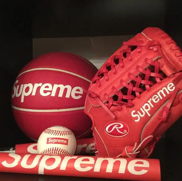 Ballon basket supreme Clearance